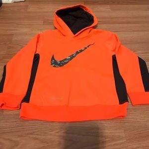 Boys 4T Nike therma- fit pullover hoodie